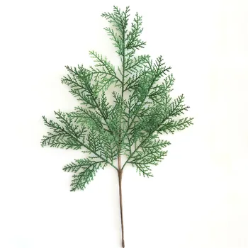 De aparência realista Artificial Cedro Pega Cypress Folhas, pinhas Caule Falso Folhas de Plantas de Decoração de Natal Flores de Plástico