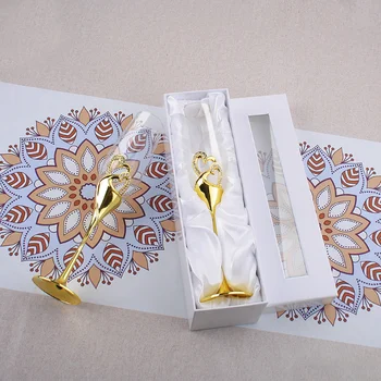 2Pcs/Set de Casamento de Cristal de Champanhe, Copos de Metal dourado Stand Flautas Copos de Vinho Cálice Amantes do Partido Presentes de Dia dos Namorados 200ml