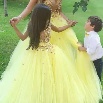 DlassDress 2019 Bola Vestido de Flor Amarela Flor meninas de Vestidos de Casamento Bonito Andar de Comprimento Vestido de Princesa Sopro de Tule