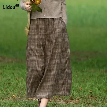 Outono, Moda De Inverno Coreano Engrossar Lã Bolsas Vintage Xadrez Impressão De Cintura Elástica Casual Nove Pontos De Perna Larga Calças Femininas