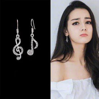2022 Assimétrica Música Da Moda Notas De Orelha Gancho Instrução Dangle Brincos Para Mulheres Brincos De Strass Earings Moda Jóias