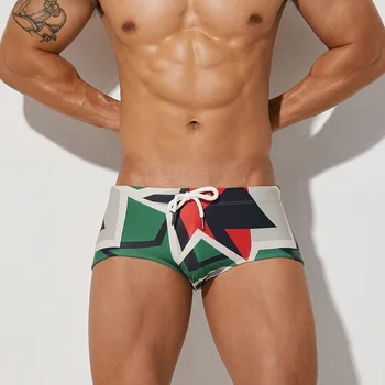 T437 verde de impressão sexy apertado cintura baixa homens de sunga nova de verão, homens de calções de praia piscina de biquíni shorts homens trajes de banho nadar cuecas