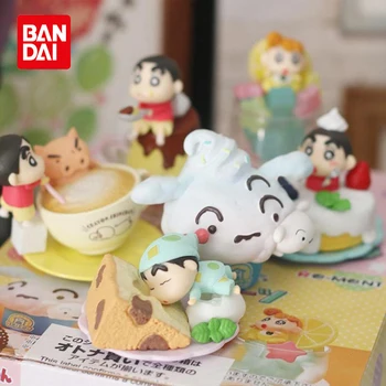 Crayon Shin-Chan Figuras de Anime Kawaii Doll Filme de desenhos animados Periférica Brinquedo de Cachorro Bolo de Sobremesa de Material de Pvc Presentes para as Crianças Bonecas