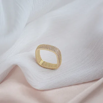 Coreia do sul um novo design, moda jóias requintadas de cobre embutidos zircão anel quadrado mulheres elegantes diária de todos-jogo de anel