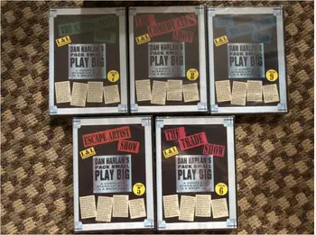 Pack Pequeno, Jogar Grandes (9 DVDS) por Dan Harlan - Truques Mágicos